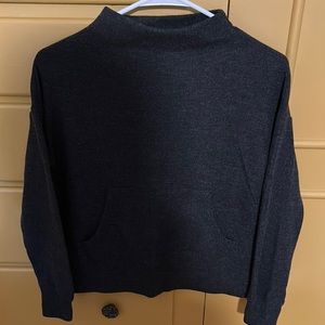 Banana Republic Grey Top. Size XXS Petite.